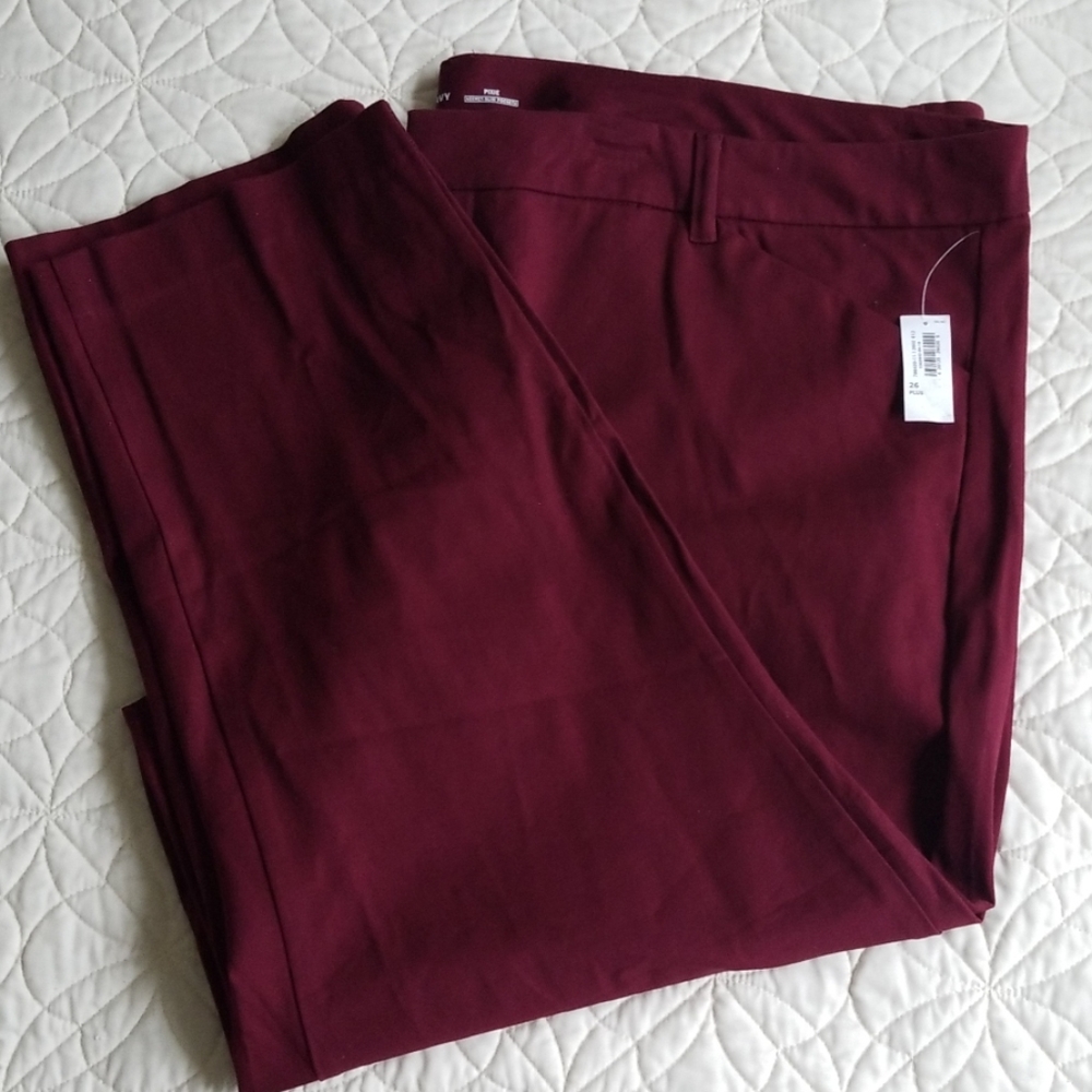 NWT-Old Navy Pixie Pants